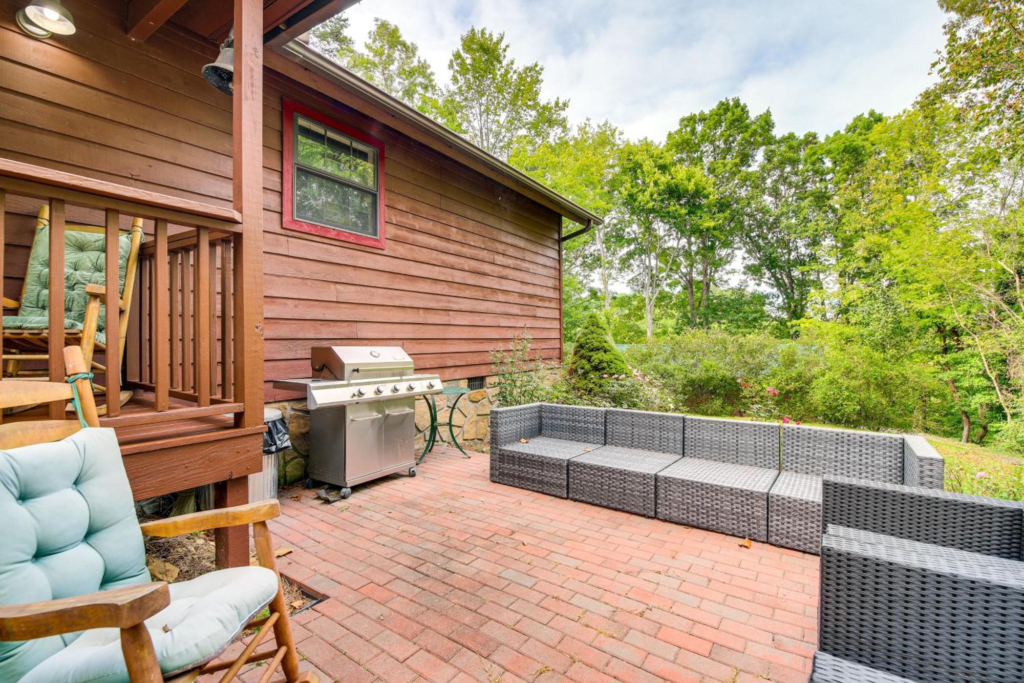 Pet-Friendly Sevierville Rental With Private Hot Tub المظهر الخارجي الصورة
