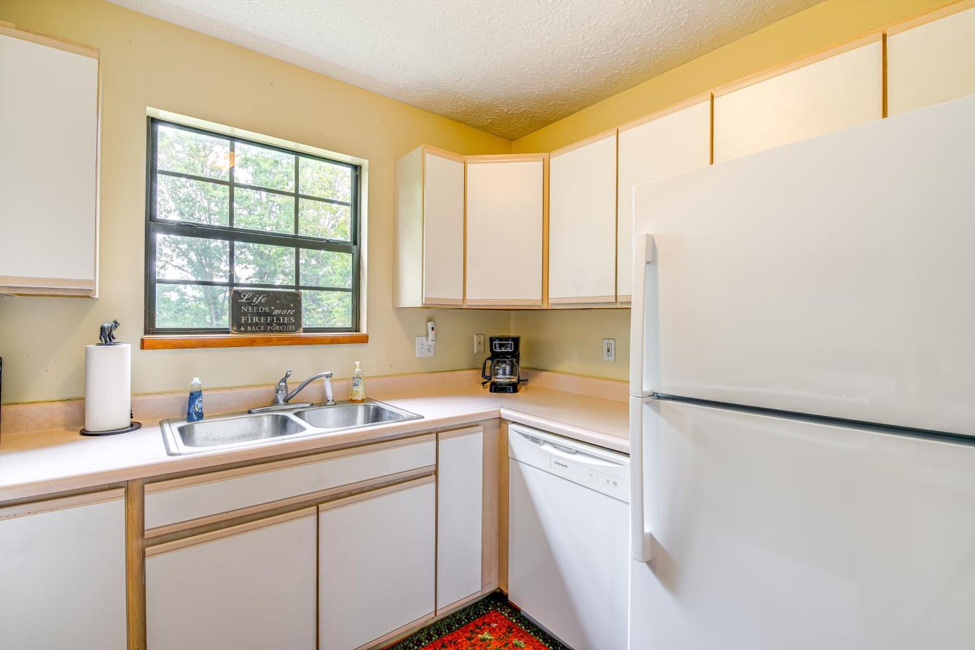 Pet-Friendly Sevierville Rental With Private Hot Tub المظهر الخارجي الصورة